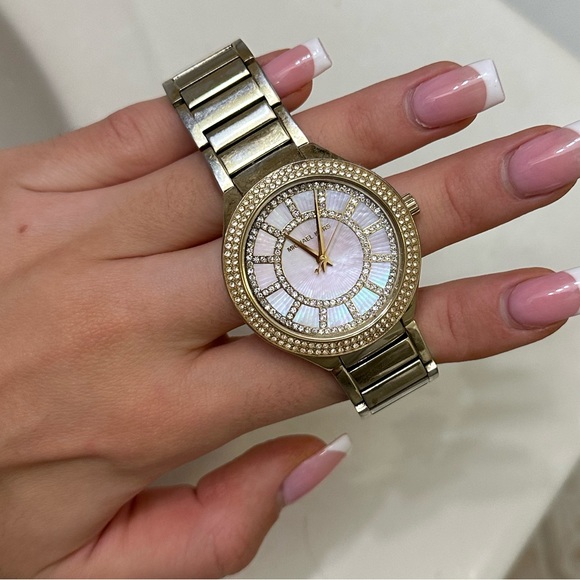 Pink Michael Kors Watch - Picture 1 of 3
